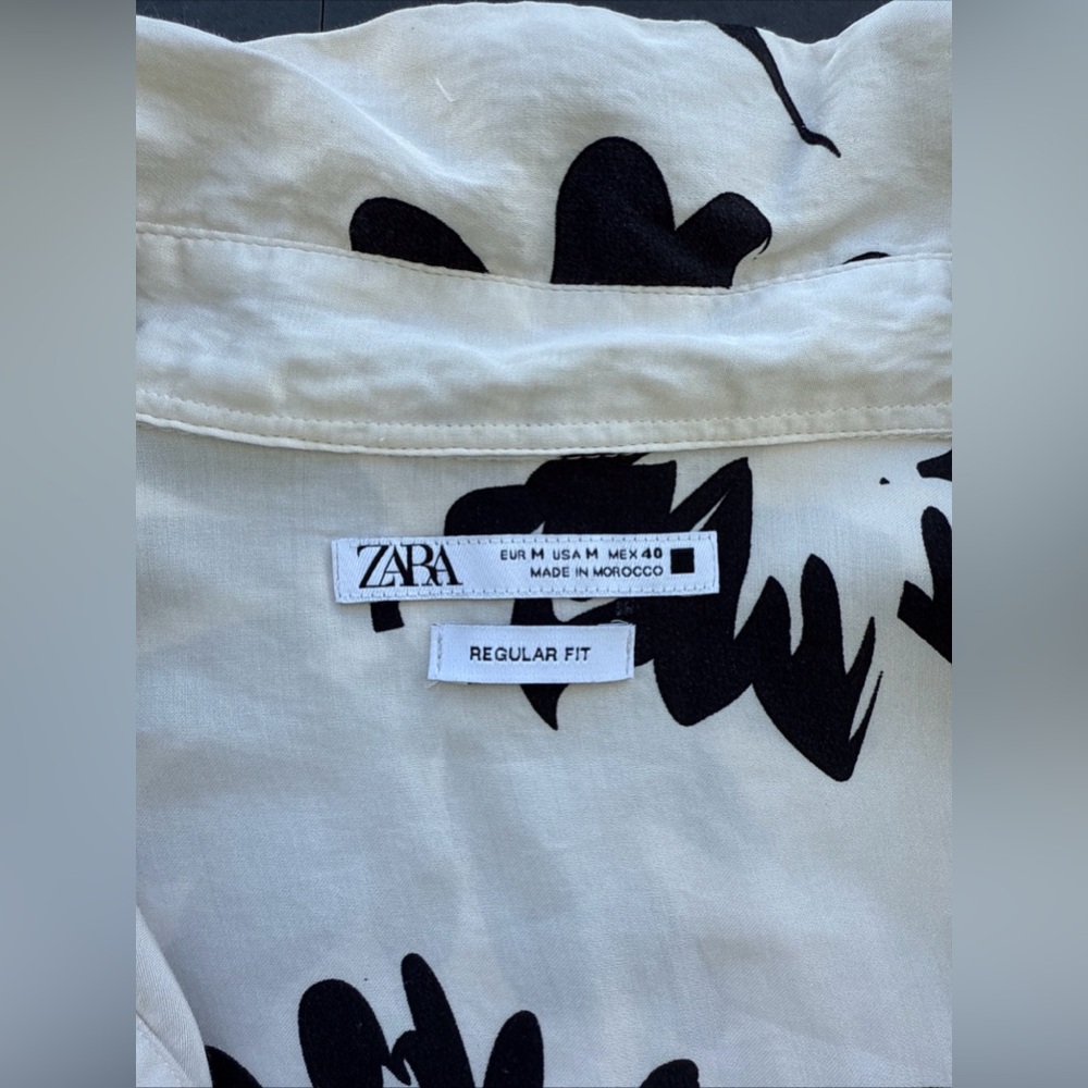 Zara White and Black Men's Shirt